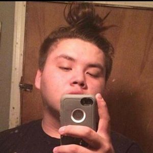 Meet your Posher, Layton